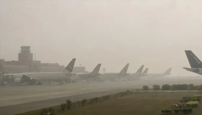 370 Flights Canceled Across The Country Due To Fog