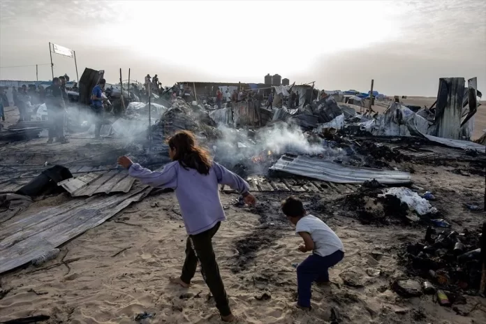 اسرائیلی فورسز کا رات گئے پناہ گزین کیمپوں پر حملہ، 22 فلسطینی شہید
