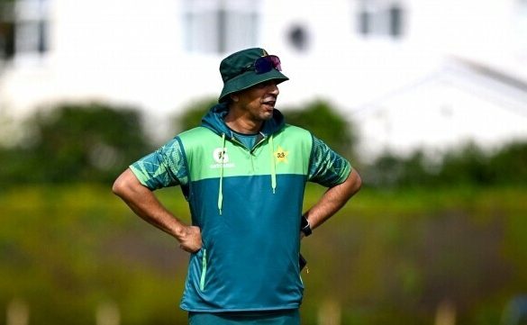 azhar mahmood named red-ball head coach
