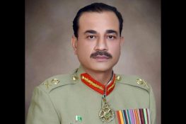 Field Marshal Asim Munir Meets Business Leaders for Detailed Briefing on Economy