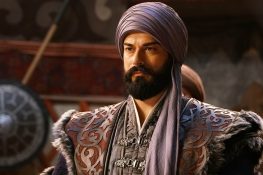 Burak Özçivit quits Kuruluş Osman over pay dispute