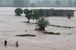 Pakistan on Alert as Heavy Rains Raise Flood Risk