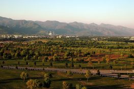 Islamabad Plans Cricket Stadium in F-9 Park Amid Green Space Concerns