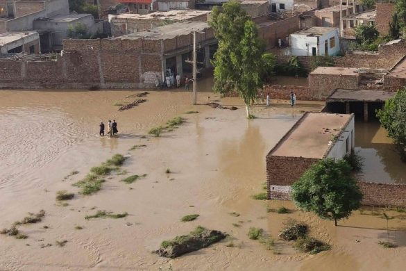 Nearly 800 Dead as Monsoon Rains and c Devastate Pakistan