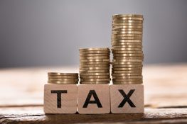 Pakistan Raises Bank Withdrawal Tax for Non-Filers, Adjusts Property Transaction Rates