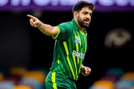 Pakistan’s Defence Minister Reacts to Haris Rauf’s “0-6” Gesture