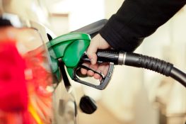 Pakistan Tightens Measures Against Fuel Smuggling, Provinces Urged to Enforce New Law