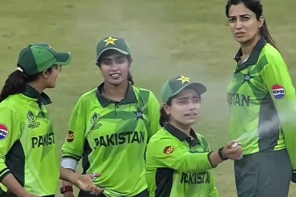 Insect Infestation Disrupts Pakistan-India Women’s Cricket Clash