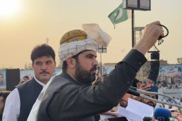 Khyber Pakhtunkhwa Faces Wheat Shortage Amid Political Tensions with Punjab