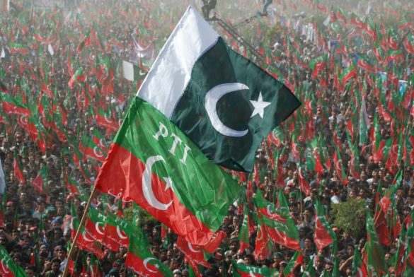 Imran Khan’s Continued Detention Sparks PTI Protest Outside Pakistan’s Supreme Court