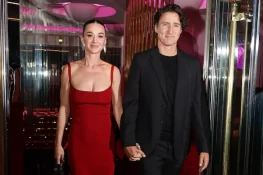 Justin Trudeau and Katy Perry Confirm Relationship as Video from Paris Goes Viral