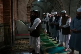 Punjab Introduces Monthly Stipends for Mosque Imams for the First Time