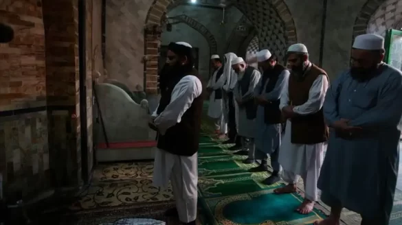 Punjab Introduces Monthly Stipends for Mosque Imams for the First Time