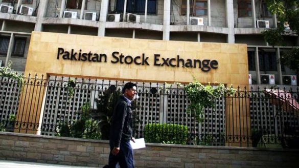 Pakistan Stock Exchange Plunges as 100-Index Drops Over 4,600 Points