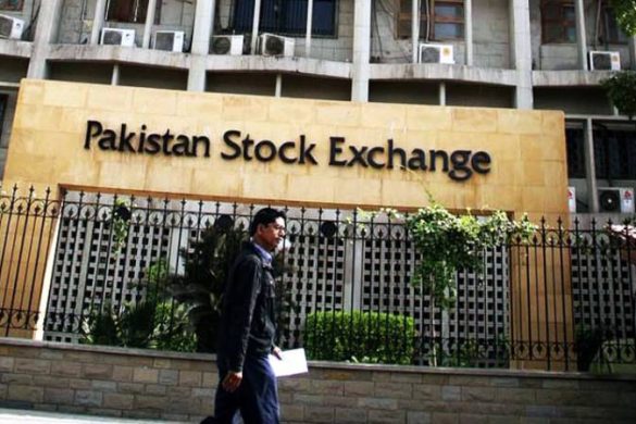 Pakistan Stock Exchange Plunges as 100-Index Drops Over 4,600 Points