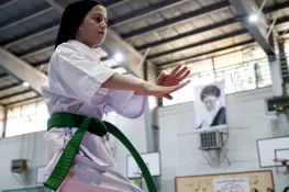 Iranian Girls Break Social Barriers Through Karate