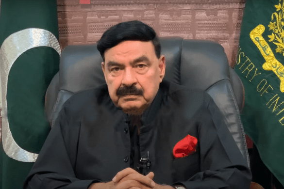 Former Interior Minister Sheikh Rasheed Stopped from Leaving Pakistan Despite Court Order