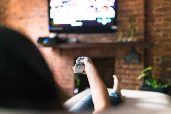 How Will Humans Look in 25 Years? Study Warns of the Shocking Effects of a Sedentary Lifestyle