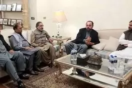 PML-Q Backs 27th Constitutional Amendment, Pledges Cooperation with Government