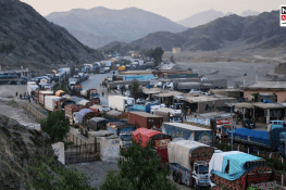 Long Queues and Disrupted Trade as Pakistan-Afghanistan Border Remains Closed for 40 Days