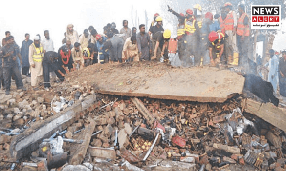 Faisalabad Factory Blast Kills 15, Sparks Fears of More Victims Under Debris