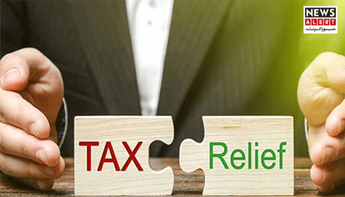 Pakistan Moves to Prepare Tax Relief Plan for Salaried Workers