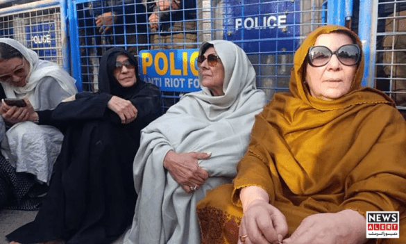 Crackdown Outside Adiala Jail: Over 400 Named in Protests Led by Aleema Khan