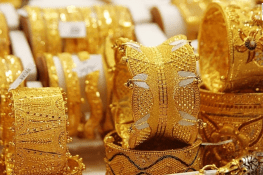 Gold Prices Hit Record Highs in Pakistan and Global Markets