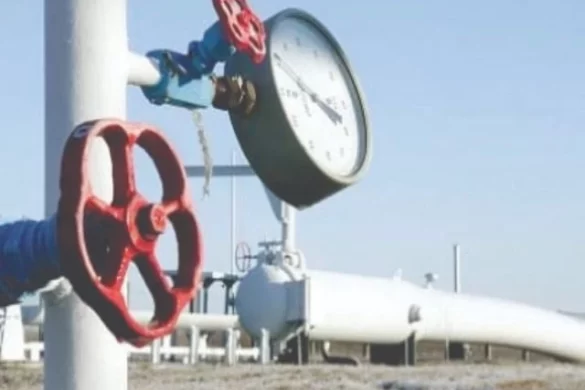 Government Plans to Raise Petroleum Levy to Settle Rs1.7 Trillion Gas Debt