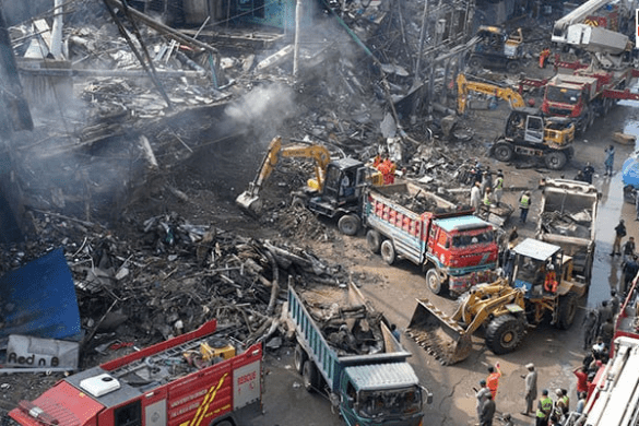 Karachi’s Gul Plaza Fire: Authorities Fear More Bodies on Ground Floor