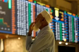 PSX Falls on First Day of Ramadan Amid Foreign Selling and Weak Earnings