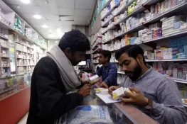 Pakistan Faces Looming Crisis from Drug-Resistant Infections