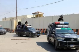 Nine Killed, Dozens Injured in Karachi Protests Over Khamenei Martyrdom