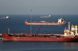 Iran Conflict Sends Oil Prices Soaring as Stocks Slide and Dollar Strengthens