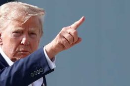 Trump Puts Off Threat to Bomb Iran Power Grid, Iranian Agency Denies Talks