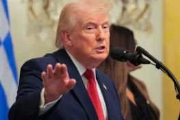 Trump Pauses Strikes on Iran’s Energy Sites for 10 Days