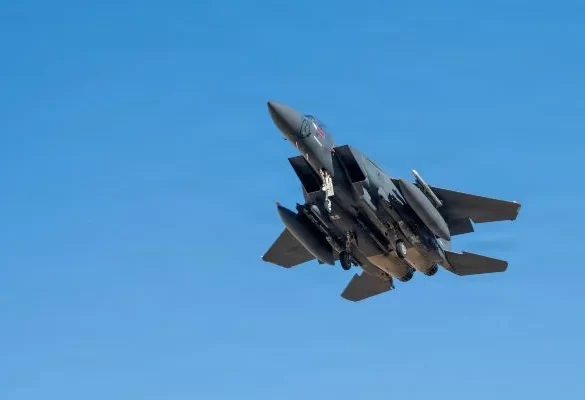 Trump Confirms Daring Rescue of Downed US Airman in Iran