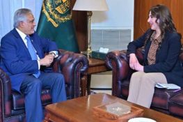 Pakistan Urges US and Iran to Extend Ceasefire as Deadline Nears