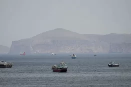 Clearing Strait of Hormuz Mines Could Take Up to Six Months, Report Says
