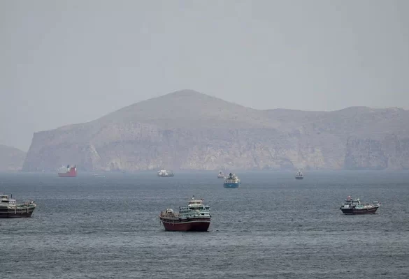 Clearing Strait of Hormuz Mines Could Take Up to Six Months, Report Says