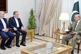 US–Iran Talks Progressing with Pakistan’s Mediation, Says Araghchi Amid Hormuz Crisis