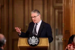 Keir Starmer Faces Leadership Crisis as Labour Pressure Intensifies