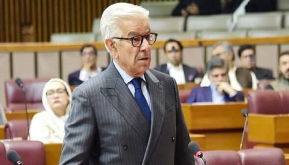 Khawaja Asif Hints at Progress in Pakistan-Mediated US-Iran Talks