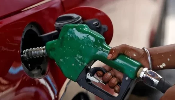 Pakistan Cuts Petrol and Diesel Prices by Rs22 Per Litre Ahead of Eid