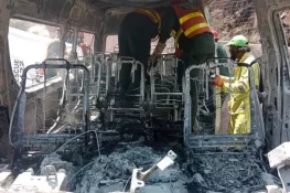 Murree Expressway Tragedy: 10 Tourists Killed as Family Van Catches Fire After Crash