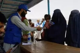 Taliban Detains Aid Workers Over Beard Length Near Iran Border, Sources Claim
