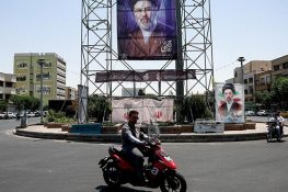 Iran and US Agree to Halt Hostilities, Resume Talks on Strait of Hormuz