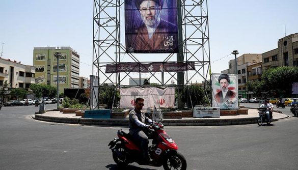 Iran and US Agree to Halt Hostilities, Resume Talks on Strait of Hormuz