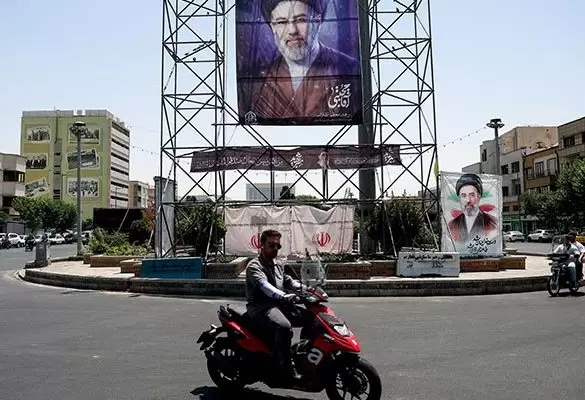 Iran and US Agree to Halt Hostilities, Resume Talks on Strait of Hormuz