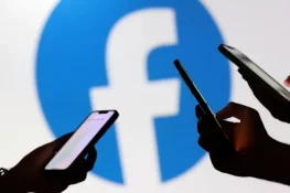 Facebook Outage Hits Users Worldwide